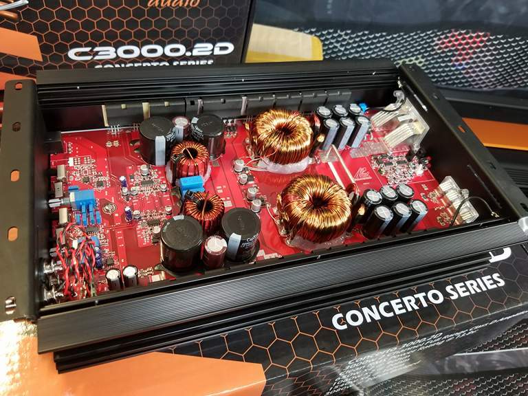 Crescendo C3000.2D 2-channel Class-D amplifier