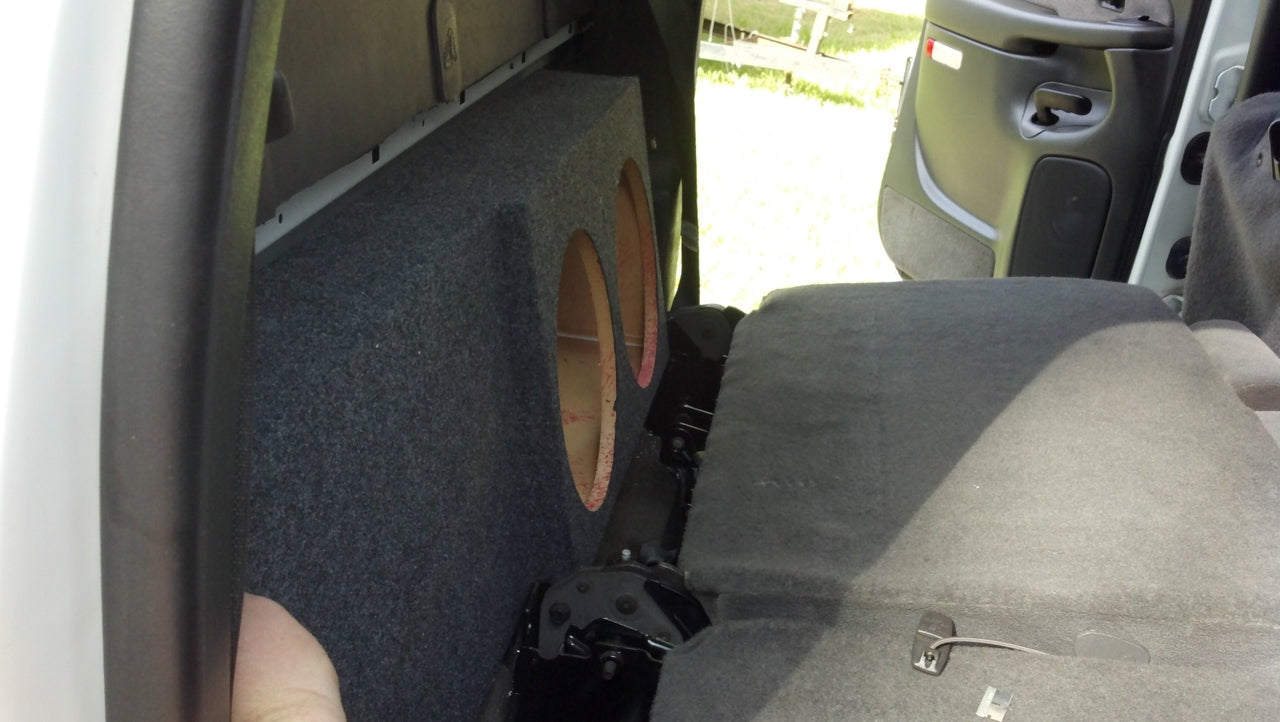 Dual Sub Box (behind rear seat)2001-2006 GM SIERRA HD CREW