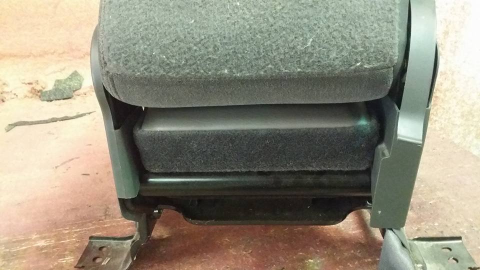 2003-2006 GMC Sierra 1500 non-HD Console Enclosure