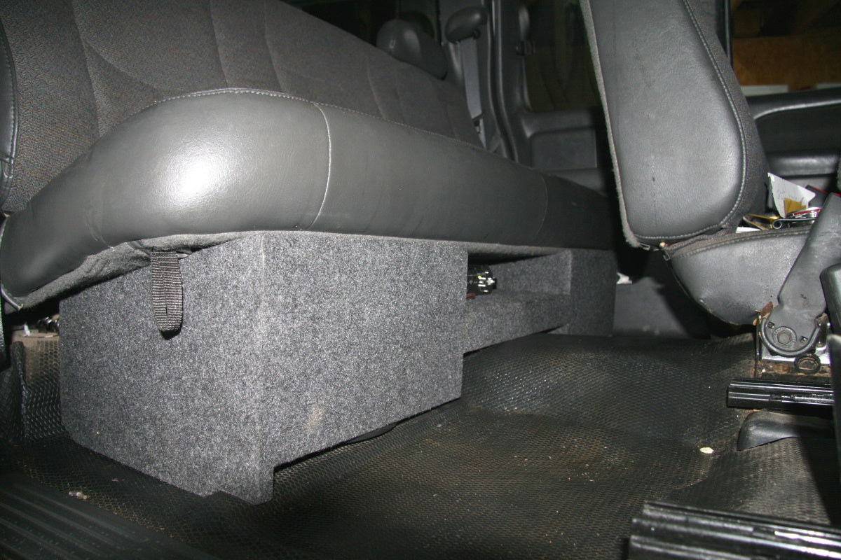 Dual Sub Box w/AMP RACK 1999-2006 GM SIERRA EXTENDED CAB DUAL SUB BOX AMP RACK