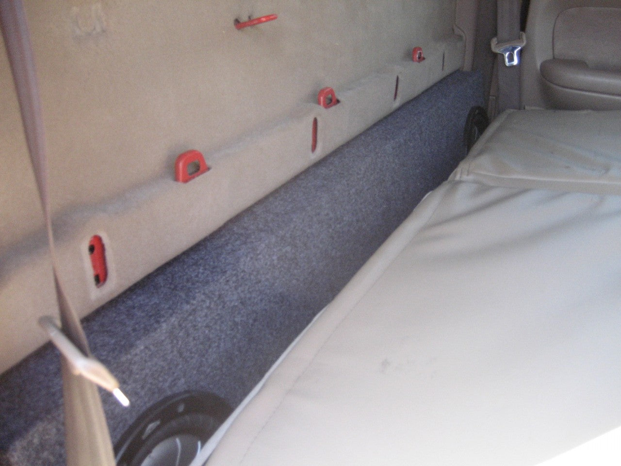 2001-2004 TOYOTA TACOMA DOUBLE CAB TRUCK DUAL SUB BOX